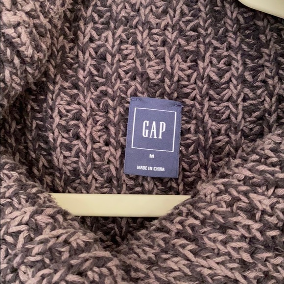 MOVING SALE! Gap Jacket size M - Picture 2 of 2